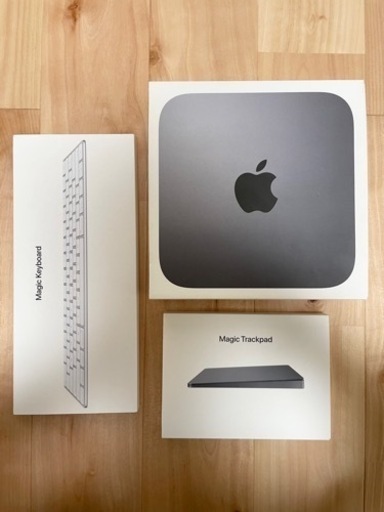 Mac mini、Magic Keyboard、Magic Trackpad 2