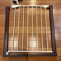 ベビーゲート　突っ張り式で簡単設置