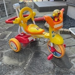 週末値下げ！！アンパンマン三輪車！！！