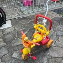 週末値下げ！！アンパンマン三輪車！！！の画像
