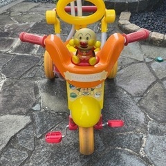 週末値下げ！！アンパンマン三輪車！！！の画像