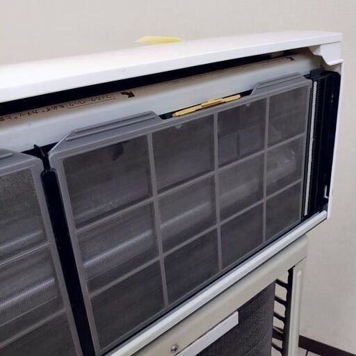 D 【コレ見て！ 空調家電】 2019年製 日立 2.2kW エアコン 白くまくん RAS-G22J(W) ～9畳 ステンレスクリーン 自動お掃除