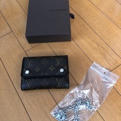 ルイヴィトン　メンズ財布