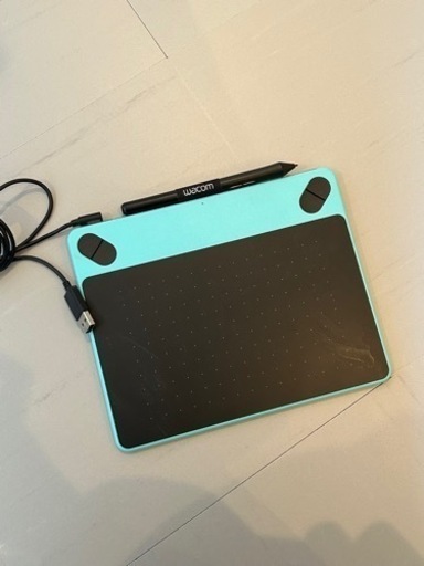 WACOM ペンタブ　良品