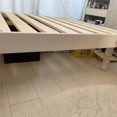  すのこベッド ベッド シングル セミダブル ダブル パイン材 宮付き コンセント付 頑丈 高さ調節 シンプル ベッドフレーム 天然木フレーム 高さ3段階 脚 高さ調節 の画像