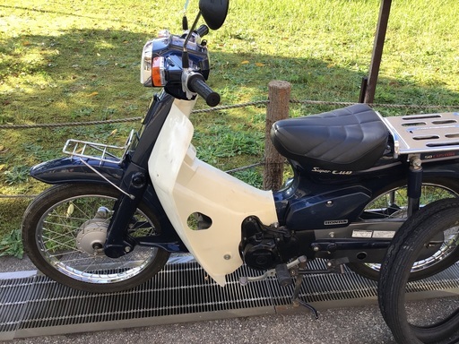 ホンダスーパーカブ　4速カブ　前後タイヤ新品付　新品バッテリー　オイル交換済み　燃料ポンプ交換