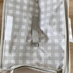 収納ボックスの画像
