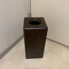 ゴミ箱　木製