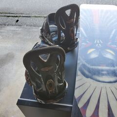 BURTON スノーボードセット　ヘルメットのおまけ付きの画像