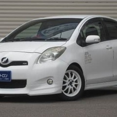 お待たせ致しました👀マニュアル車です✨トヨタヴィッツＲＳ🚗