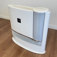 SHARP ファンヒーター　HX-H120-Wの画像