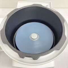 【REGASTOCK江東店】電気圧力鍋 2.2L 2WAYタイプ グリル鍋 6種類自動メニュー 65メニュー掲載レシピブック付き ホワイト PC-MA2-Wの画像