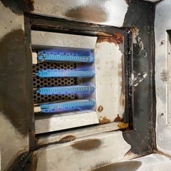 卓上型ガスフライヤー LPガス フライヤー プロパンガス 台付きの画像