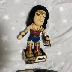 ワンダーウーマン　ぬいぐるみ　２７センチ　未使用　タグ付き