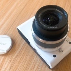 【美品】Nikon デジタルカメラ レンズ付きの画像
