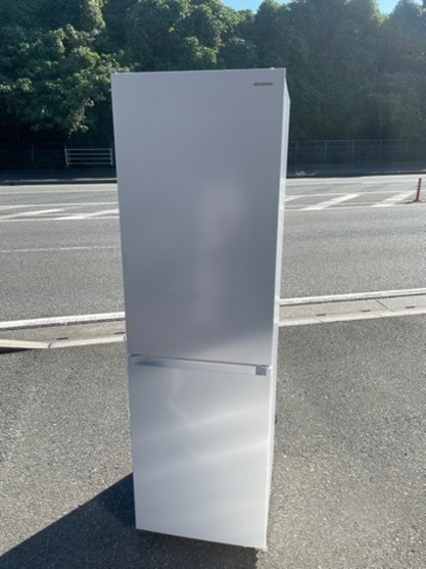 ■中古品 アイリスオーヤマ 冷凍冷蔵庫 定格内容積274L 2021年 幅547ｘ奥632ｘ高1800ｍｍ 動作問題なし■