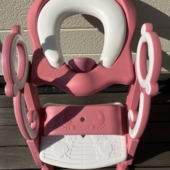 ✴︎2段階段差つき✴︎折り畳み式補助便座✴︎トイトレにも✴︎