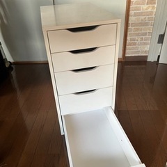 ikea Alex 箪笥の画像