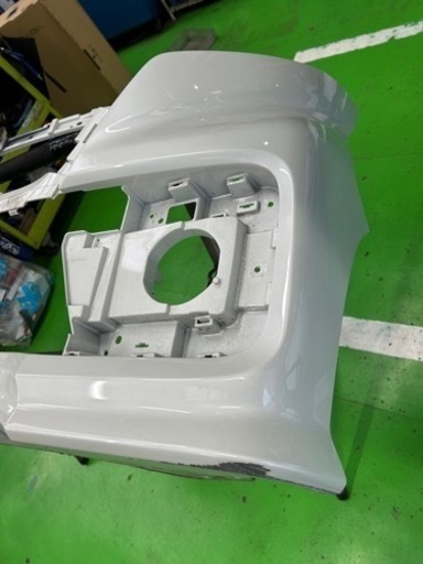 引き取り限定！令和３年　MK53S スペーシアカスタム　フロントバンパーZVR