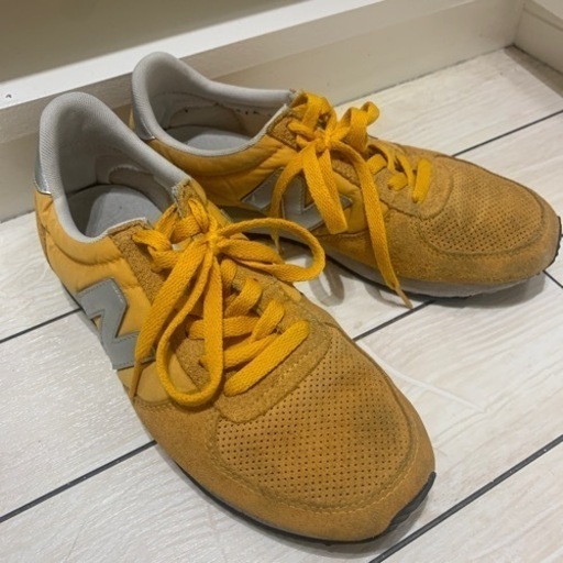 NB シューズ(黄色)