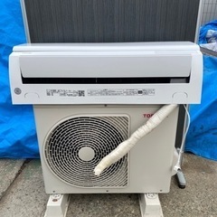 ☆No.j52 エアコン 2.2kw 東芝 2021年製