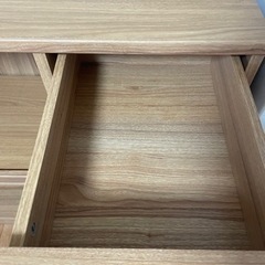 食器棚の画像