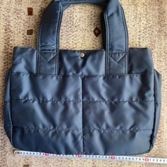 軽量紺色トート 3仕切り型の画像