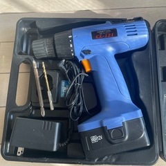 電動インパクト　ドリルドライバ ー CL-121 12V充電式リチウムイオンバッテリー /充電器付 ナカトミの画像