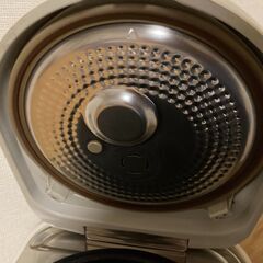 ナショナルの炊飯器の画像