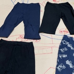 中古の服の画像