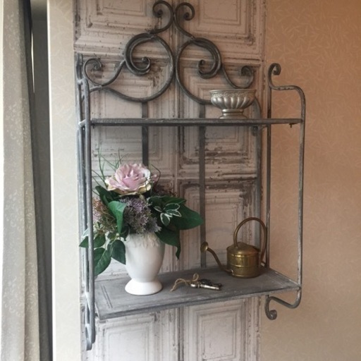 【貴重！1点もの！】アンティーク アイアンの吊り戸棚