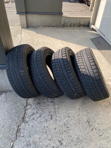 ブリヂストン　スタッドレス　195/60R16