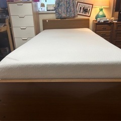 収納付き　シングルベッド