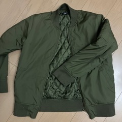 カーキのジャンパー（最終値下げ）