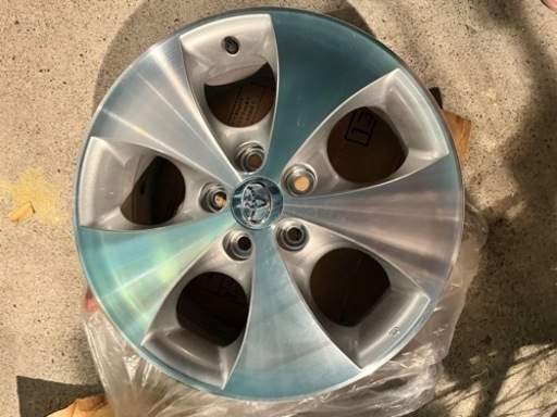 トヨタアルファード10系後期純正アルミホイール17インチ未使用4本