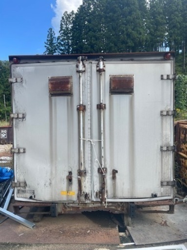 4トン　荷台　コンテナ　車庫　倉庫　物置　店舗　仮設　車屋　バイクガレージ