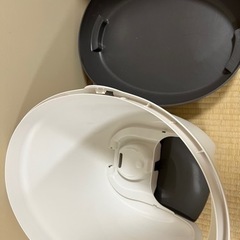 リッチェル 猫トイレ フード付きの画像