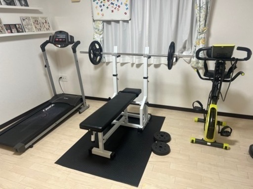 トレッドミル　ベンチプレス　アエロバイク