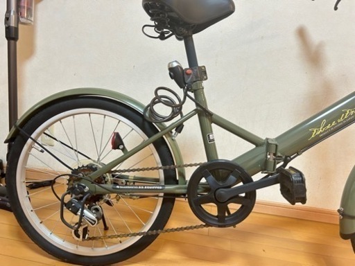 折り畳み自転車　20インチ　カーキ色