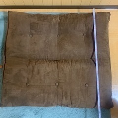 座椅子ソファの画像