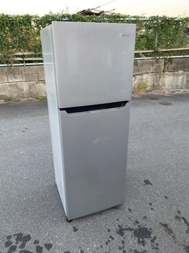 ‍♀️☘️大阪市から阪南市まで配達設置無料‍♀️ハイセンス冷蔵庫227L保証有り