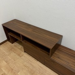 テレビ台の画像