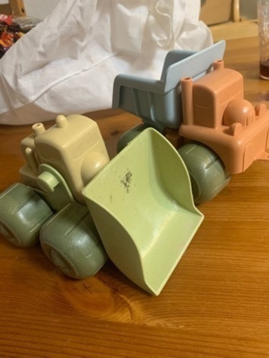 ボーネルンド　ダントーイ　ダンプカー　ショベルカー