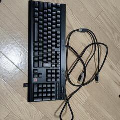 ゲーミングキーボード　corsair k70 lux rgb