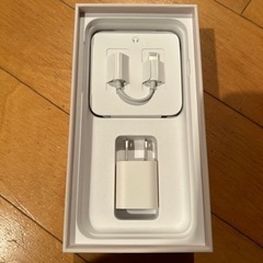美品　iPhone8