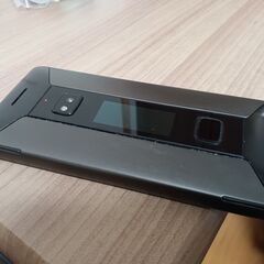 PLANET cosmo communicator　SIMフリーのキーボード式スマホの画像