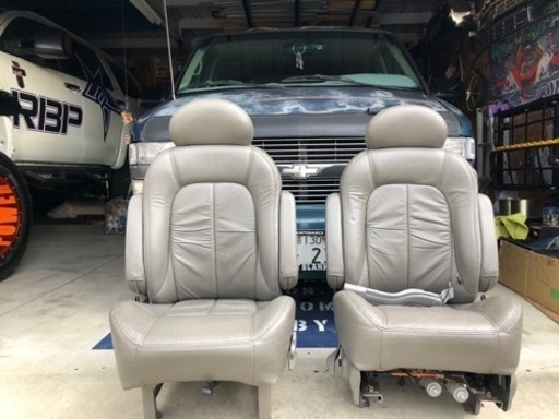 シボレーアストロ　シート　セット