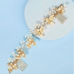 ブライダルヘアアクセサリーの画像