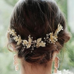 ブライダルヘアアクセサリー