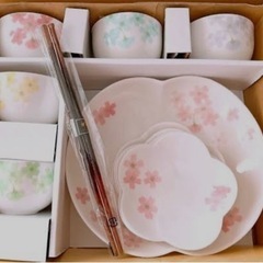 栄楽窯 桜花 湯呑みセット　日本茶、大皿、箸等の画像